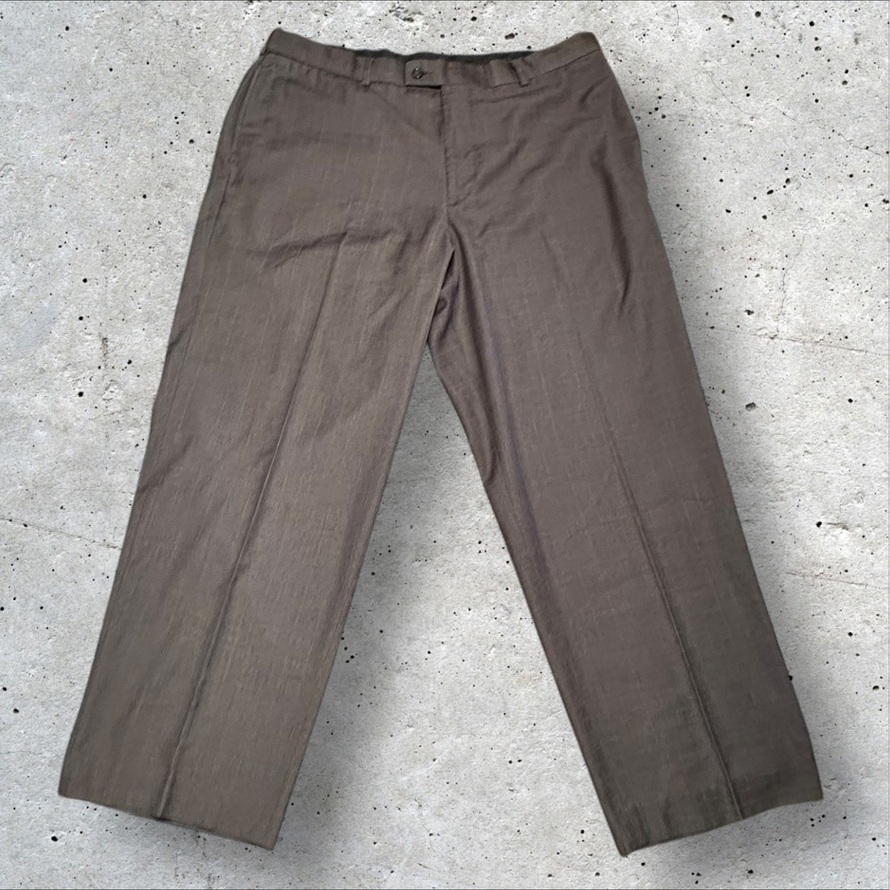Van Heusen Men's Dress Pants Brown Plaid Check 38x29 Flat Front